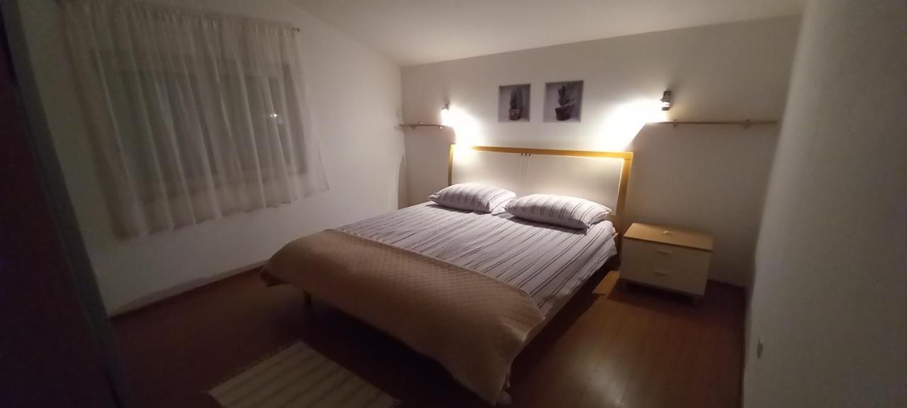 Apartments Anita Frane Vodice Bagian luar foto