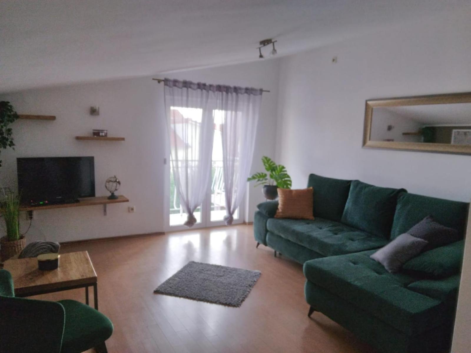 Apartments Anita Frane Vodice Bagian luar foto