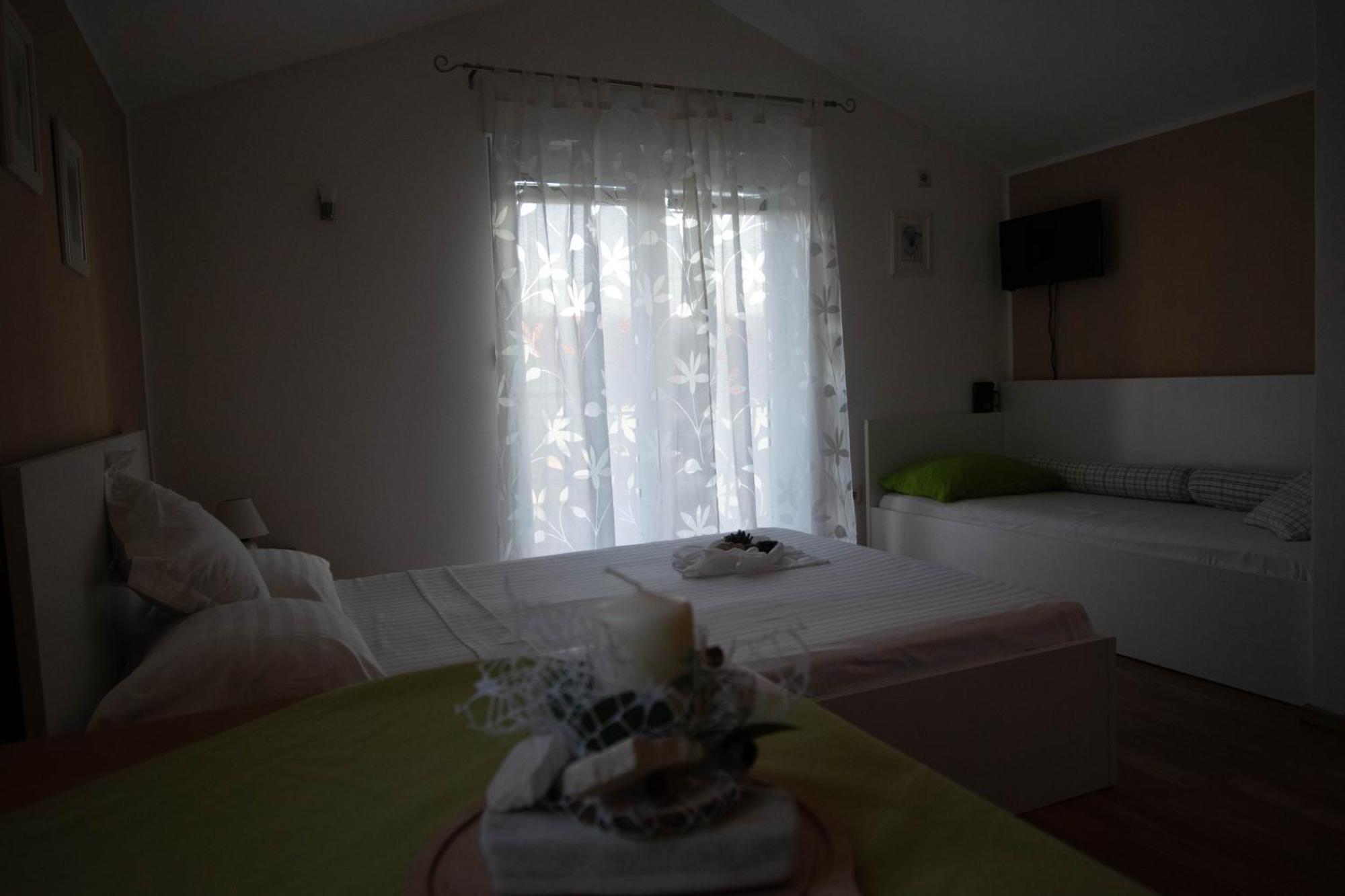 Apartments Anita Frane Vodice Bagian luar foto