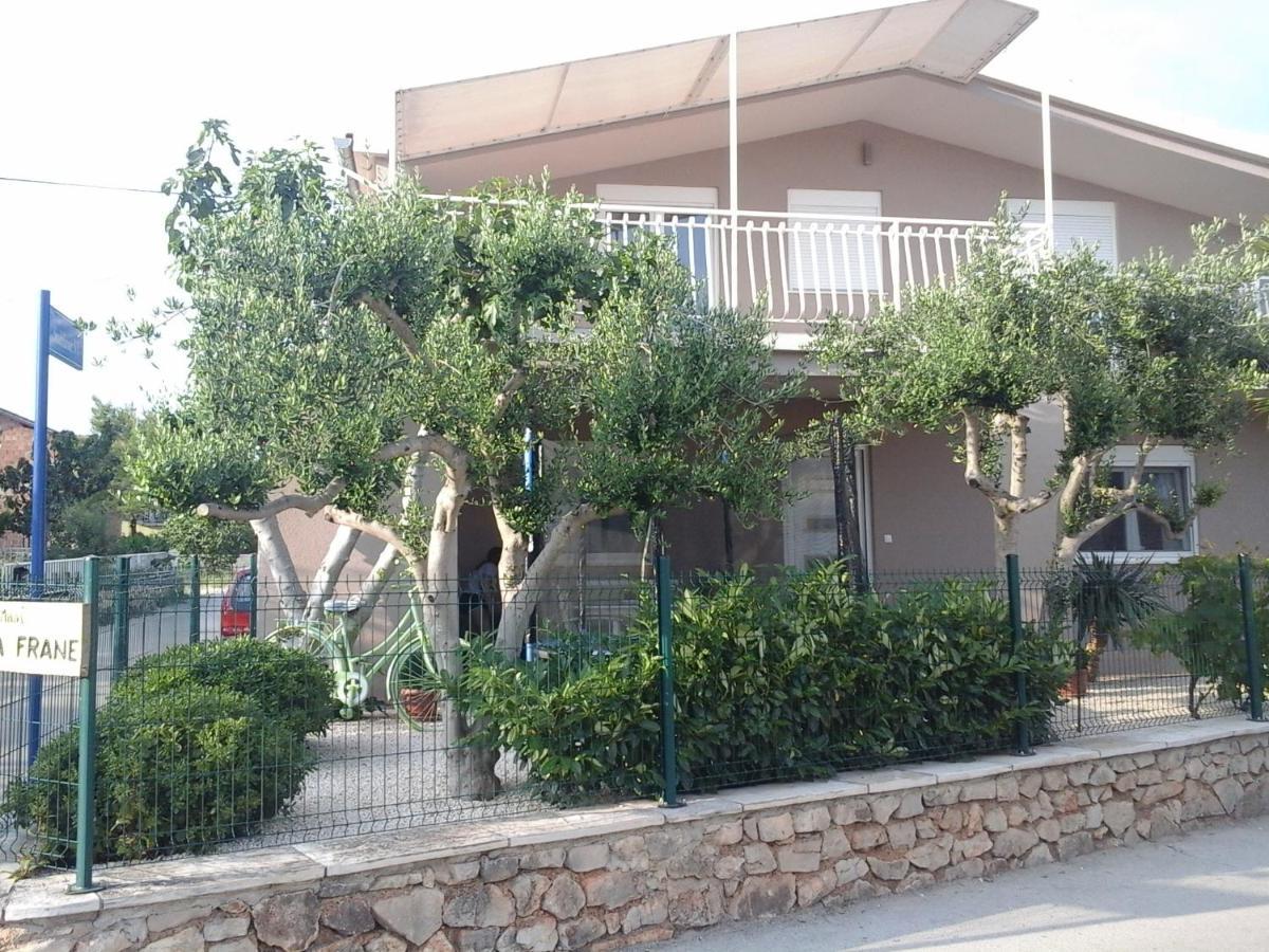 Apartments Anita Frane Vodice Bagian luar foto